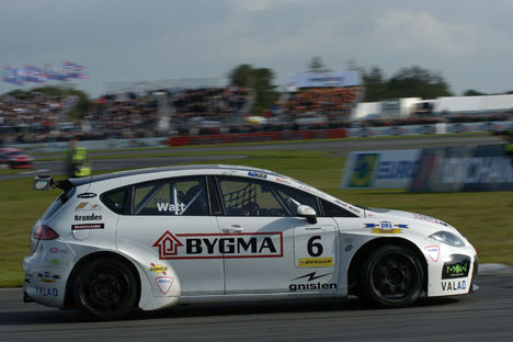 Jason Watt i sin SEAT
(Foto: Jeppe Rimmen)